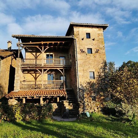 Grande maison de caractère en pierres -superbe vue Saint-Cirgues  Extérieur photo