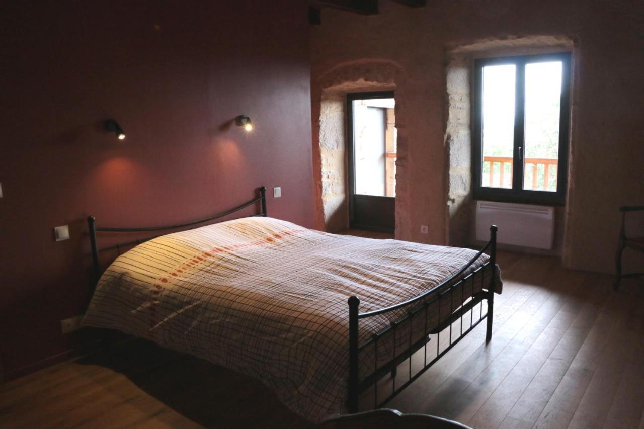 Grande maison de caractère en pierres -superbe vue Saint-Cirgues  Extérieur photo