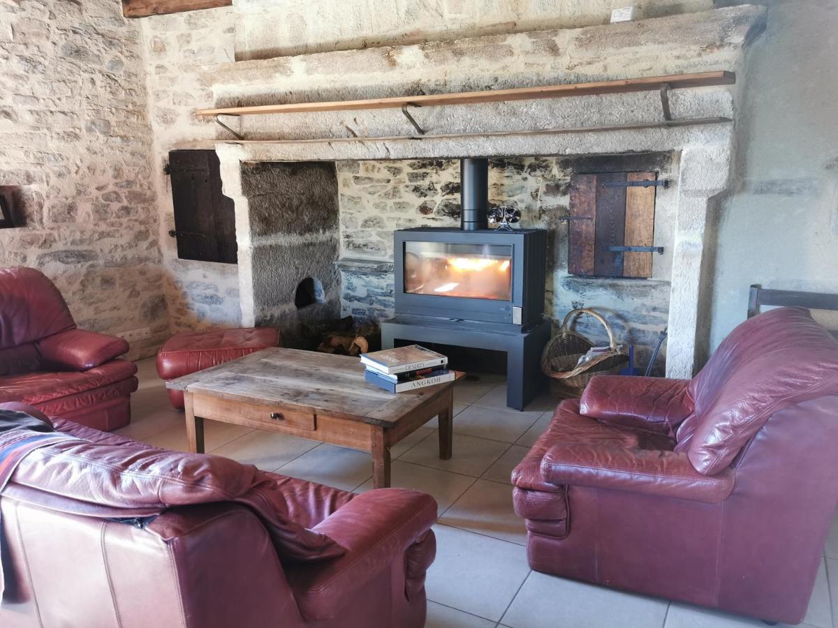 Grande maison de caractère en pierres -superbe vue Saint-Cirgues  Extérieur photo